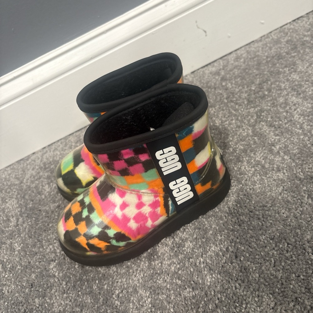 UGG Kids Multicolor Patterned Boots
